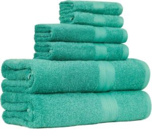 Amazon Basics Fade-Resistant Towel Set 6-Piece Teal